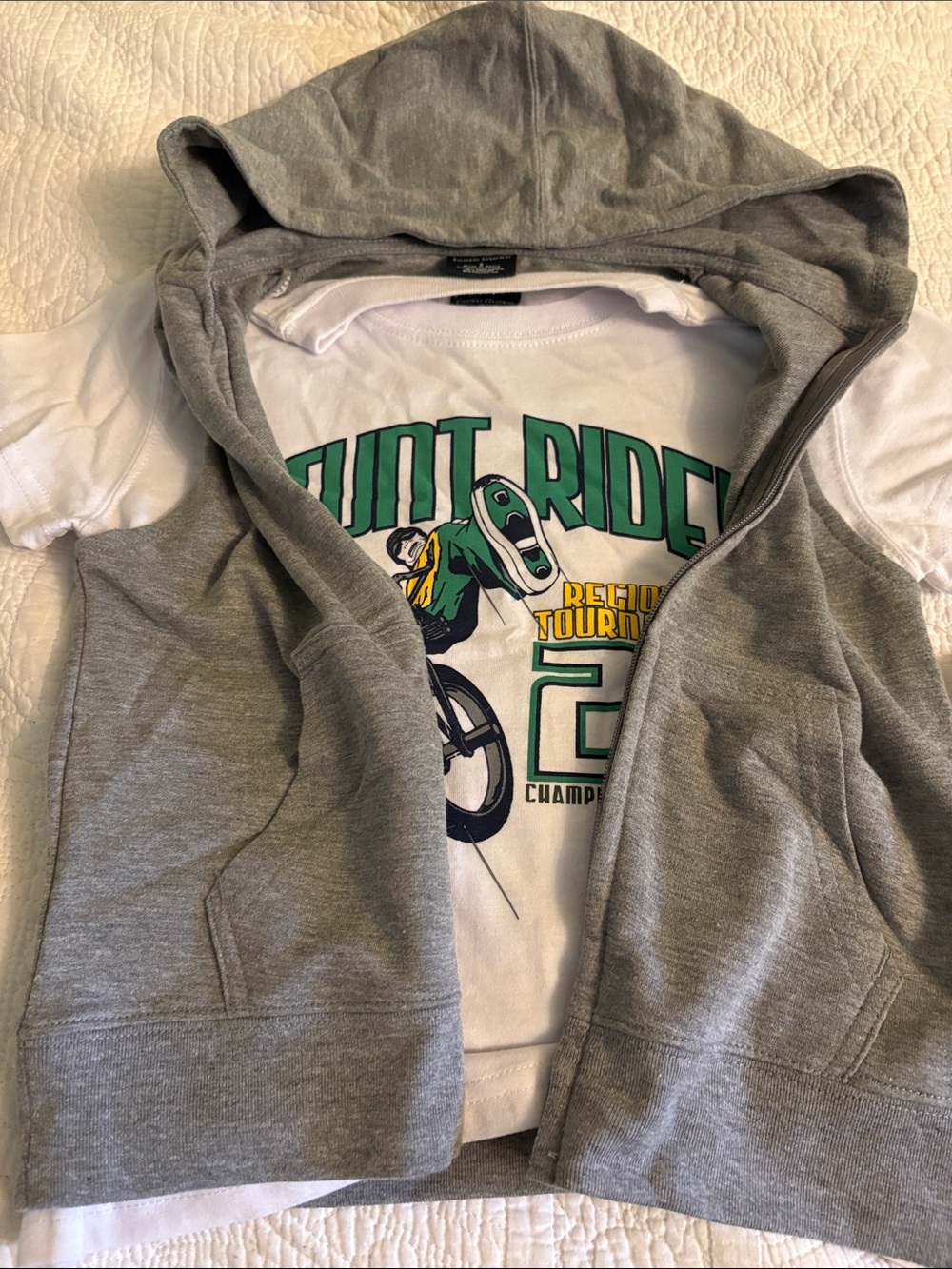 Faded Glory White Tee with Gray Hooded Vest and Green Graphic